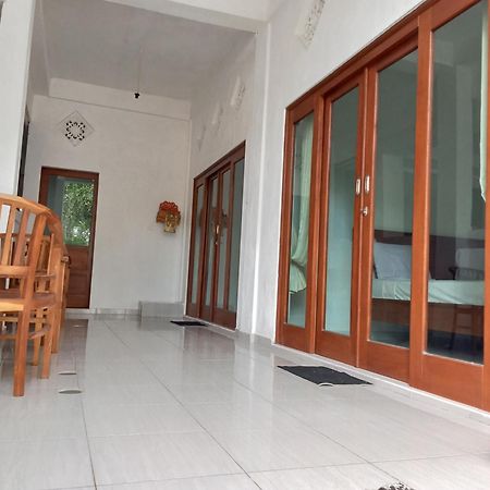 Komang Homestay Amed Exterior foto