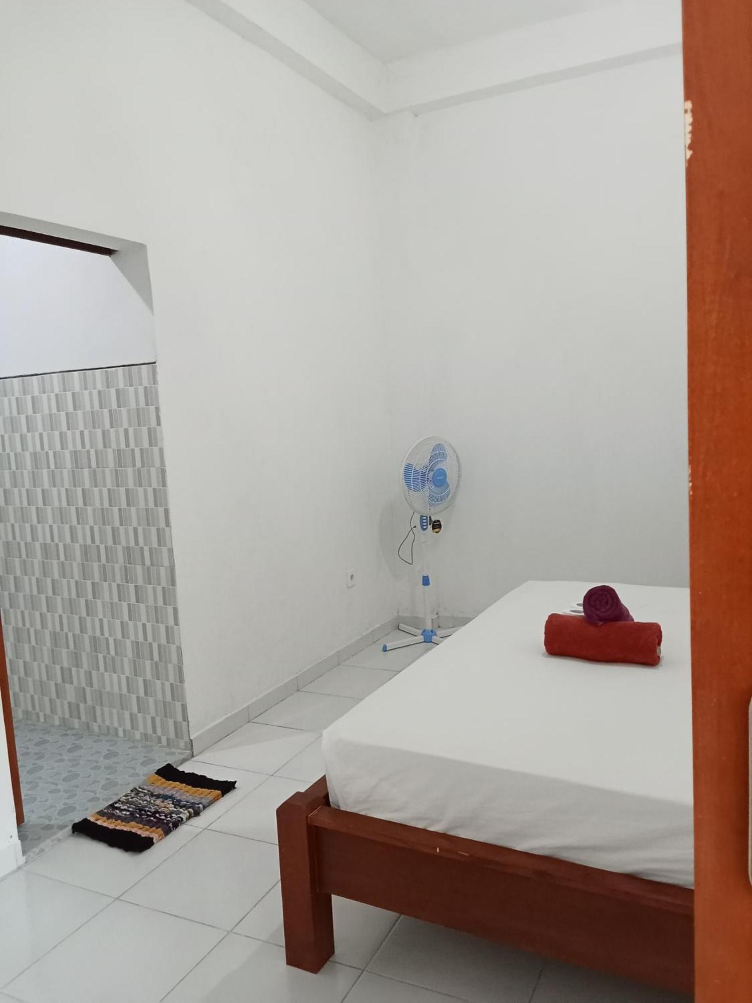 Komang Homestay Amed Exterior foto
