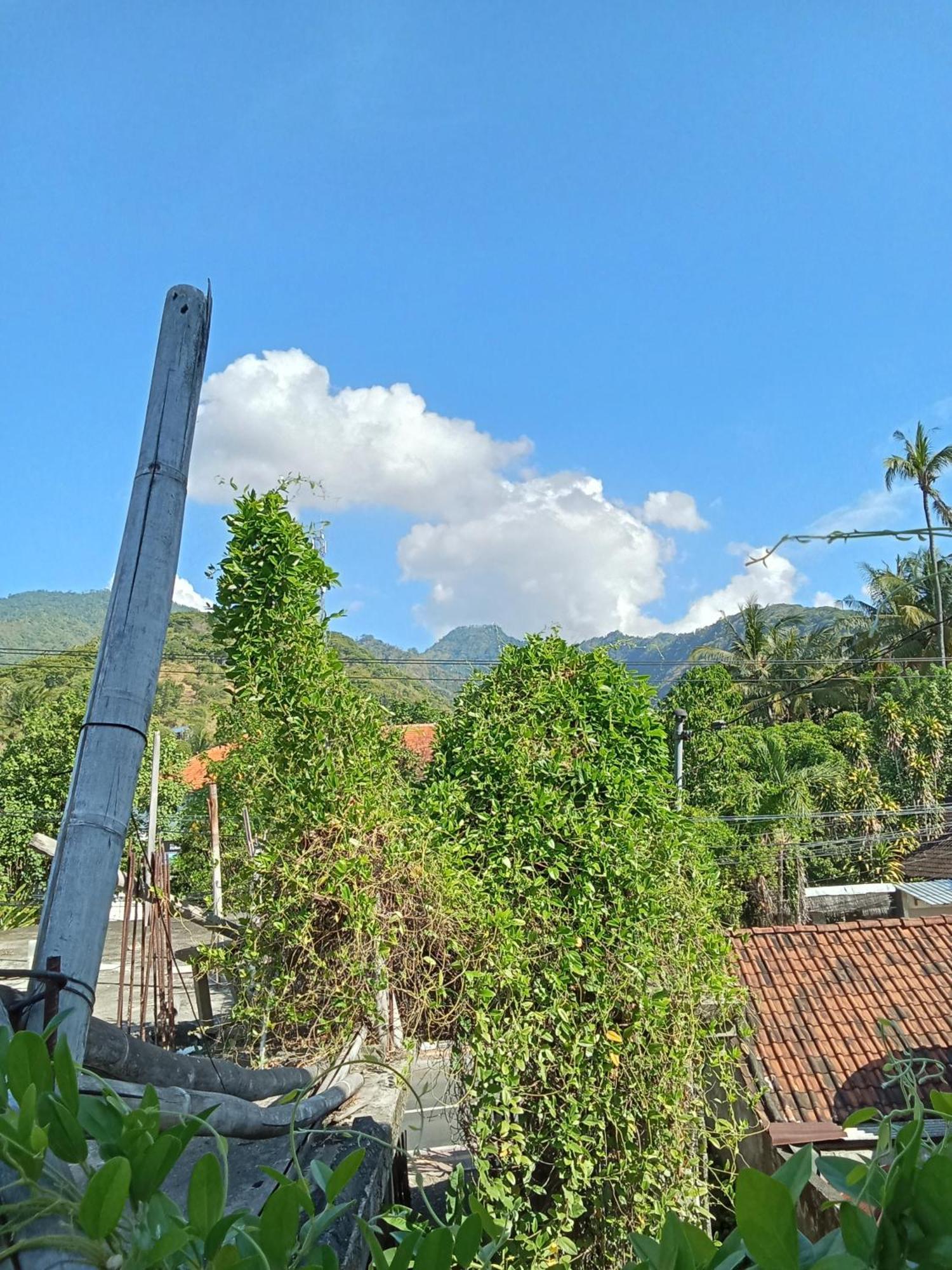Komang Homestay Amed Exterior foto
